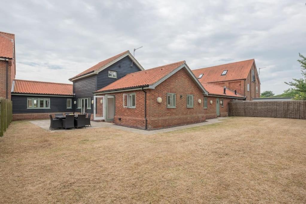 Foxglove House, Олдборо Екстер'єр фото